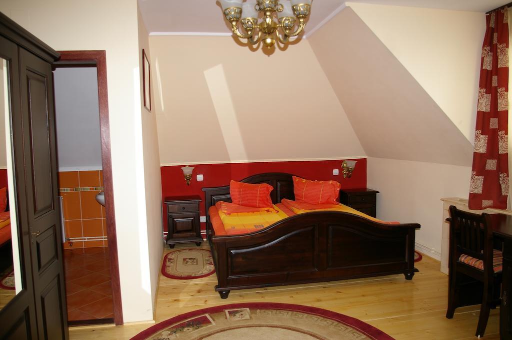 Pensiunea Onix Făgăraş Kamer foto